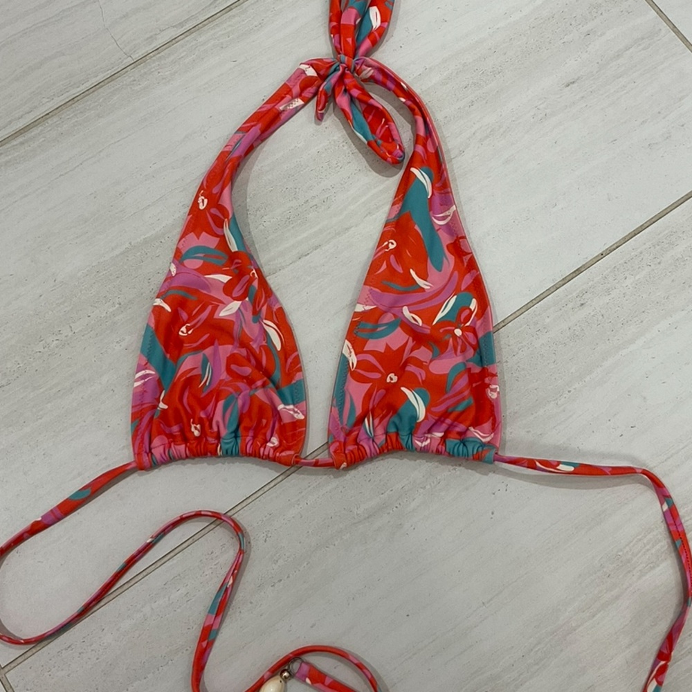 blackbough bikini top